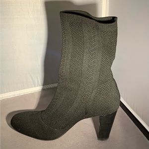 Charles David stretch sock bootie size 8